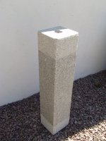 Fontanna granit 15x15xH70